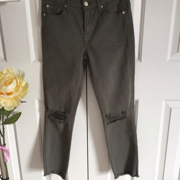 NWOT 7FAM Green Ankle Straight Distressed Jeans - Picture 4 of 6